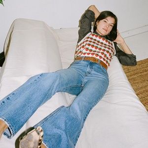 Levis Strawberry Tiny Sweater Vest 